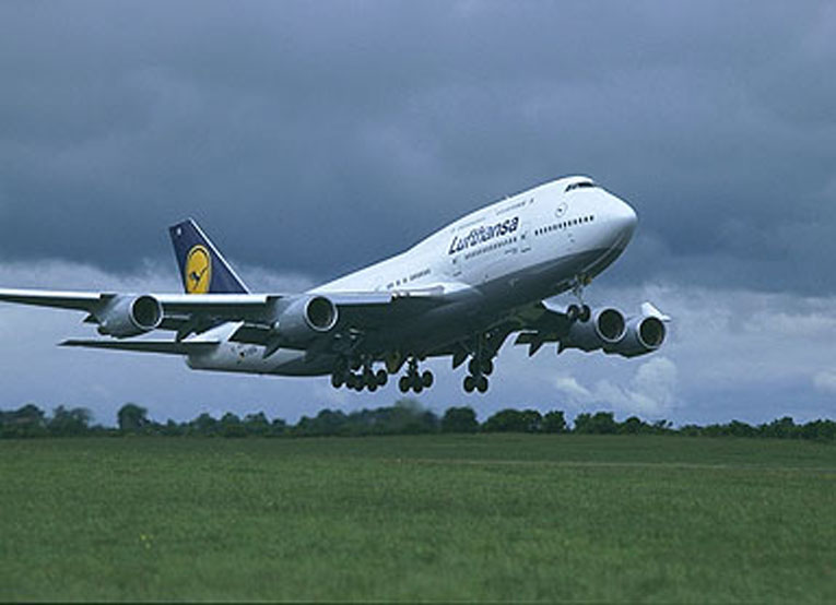 Boeing 747-400 _ 1