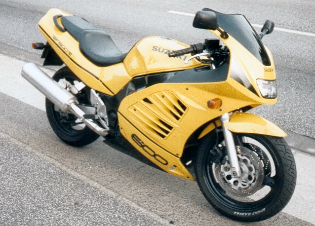 Suzuki RF 600 R