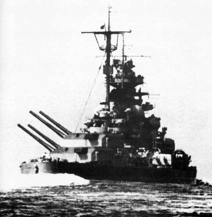 Tirpitz in See 3